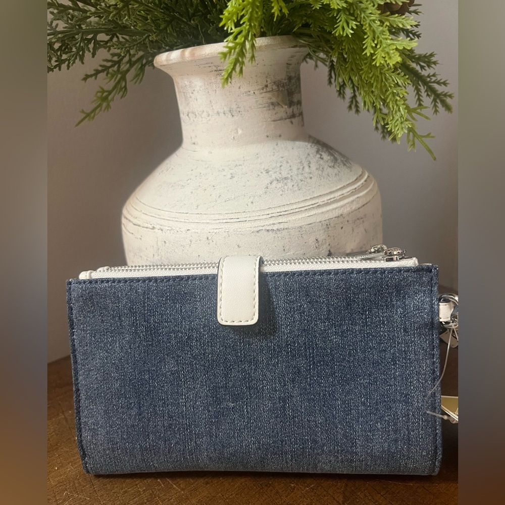 Michael Kors Denim Wristlet (NWT) - Picture 2 of 11